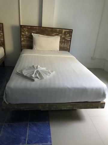 Frog House Bed & Breakfast (Adults Only) Patong Exterior foto
