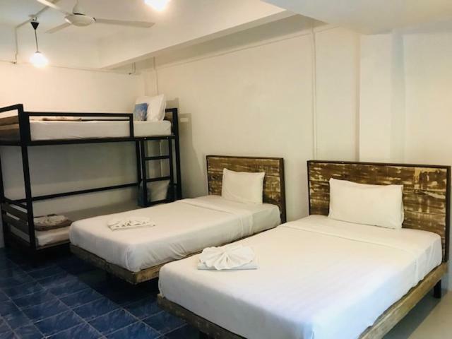 Frog House Bed & Breakfast (Adults Only) Patong Exterior foto
