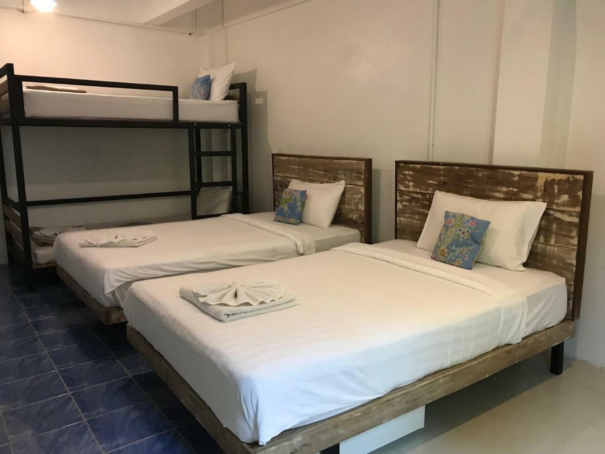 Frog House Bed & Breakfast (Adults Only) Patong Exterior foto